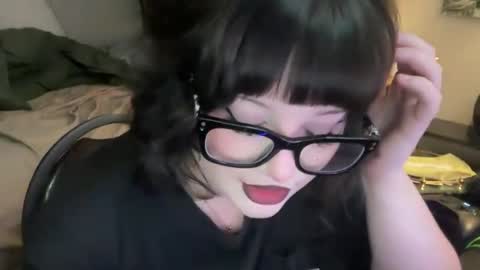 Snapshot of lottiepoppie chatting on 20, 12, 2024 Lottiepoppie online show from 20, 12, 2024