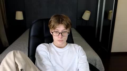 louie_evans online show from 3, 11, 2025