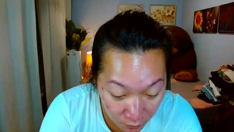 Snapshot of louie_sexy chatting on 10, 6, 2026 Cathy online show from 10, 6, 2026