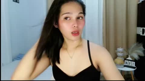 Snapshot of louilalicious chatting on 15, 6, 2026 louilalicious online show from 15, 6, 2026