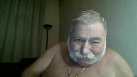louis_chokdee online show from 7, 12, 2024