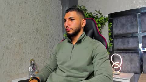 Louis online show from 17, 10, 2025