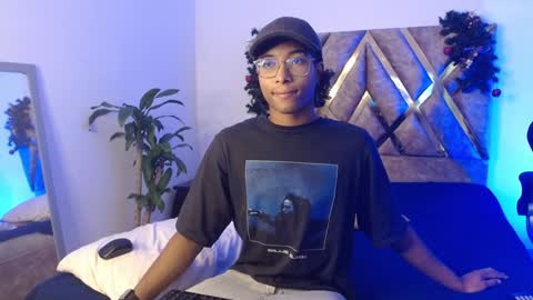 Louis Valdz online show from 29, 12, 2024