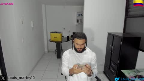 louis_marley_ online show from 6, 12, 2024
