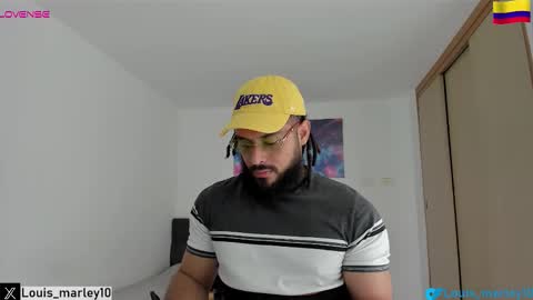 louis_marley_ online show from 28, 10, 2025