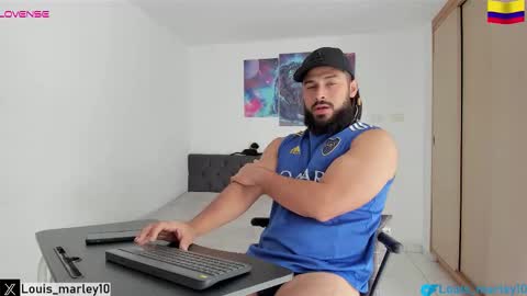 louis_marley_ online show from 31, 10, 2025