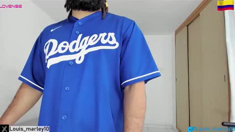 louis_marley_ online show from 1, 12, 2025