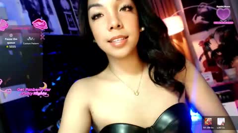 Snapshot of louisassy chatting on 21, 4, 2026 Louisa online show from 21, 4, 2026