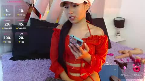 louise_taylorr online show from 26, 2, 2025