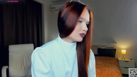 Brook and Del online show from 28, 10, 2025