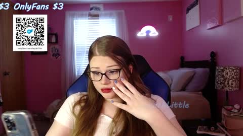 Snapshot of love4layla chatting on 3, 1, 2025 Laylah Little online show from 3, 1, 2025