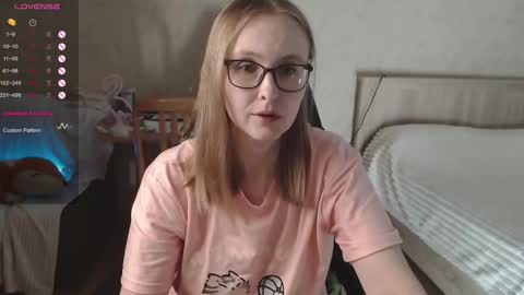 Snapshot of love_agatha chatting on 13, 9, 2025 Agatha online show from 13, 9, 2025
