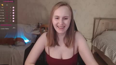 Snapshot of love_agatha chatting on 28, 9, 2025 Agatha online show from 28, 9, 2025