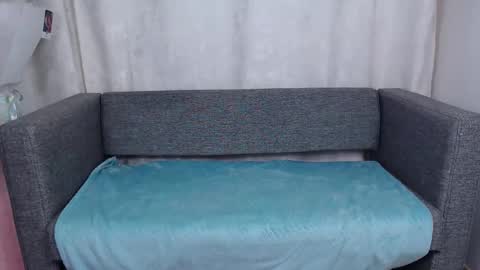 love bella  online show from 10, 11, 2025