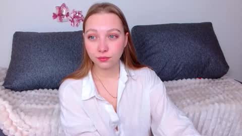 love bella  online show from 16, 2, 2026