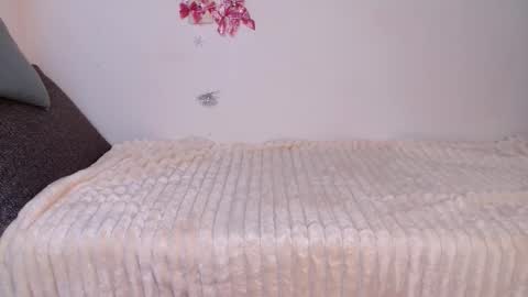 love bella  online show from 20, 2, 2026