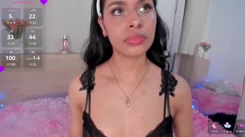 Snapshot of love_cameron chatting on 13, 11, 2025 Cam online show from 13, 11, 2025