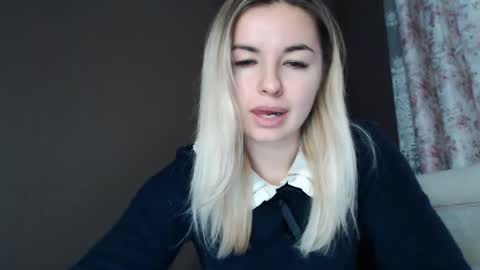 Snapshot of love_dom_meg chatting on 15, 1, 2026 Megane online show from 15, 1, 2026