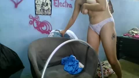 love_electra online show from 26, 2, 2025
