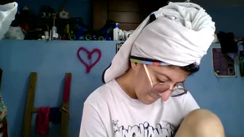 Snapshot of love_electra chatting on 21, 9, 2025 love_electra online show from 21, 9, 2025