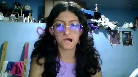 Snapshot of love_electra chatting on 15, 10, 2025 love_electra online show from 15, 10, 2025