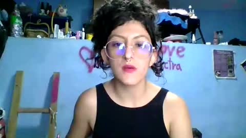 Snapshot of love_electra chatting on 4, 11, 2025 love_electra online show from 4, 11, 2025