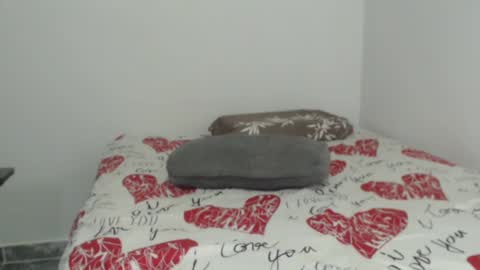 Snapshot of love_gatubela chatting on 15, 1, 2025 Nina online show from 15, 1, 2025