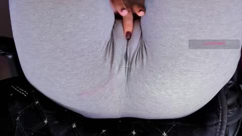 Snapshot of love_hard_kiru chatting on 15, 9, 2025 Kira online show from 15, 9, 2025