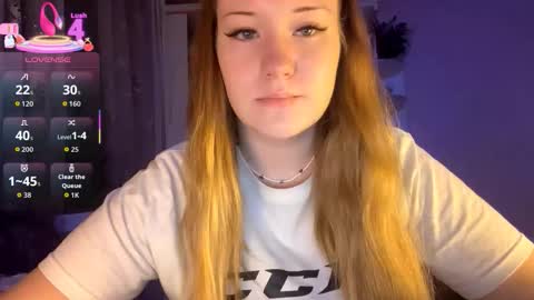 Snapshot of love_haven chatting on 24, 9, 2025 Megan online show from 24, 9, 2025