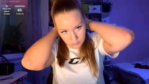 Snapshot of love_haven chatting on 10, 10, 2025 Megan online show from 10, 10, 2025