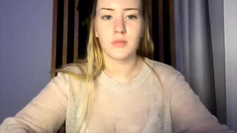 Snapshot of love_haven chatting on 14, 11, 2025 Megan online show from 14, 11, 2025