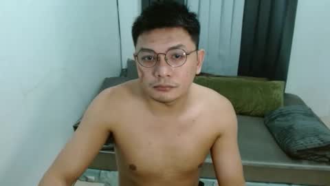 Snapshot of love_hottieh chatting on 7, 4, 2026 love_hottieh online show from 7, 4, 2026