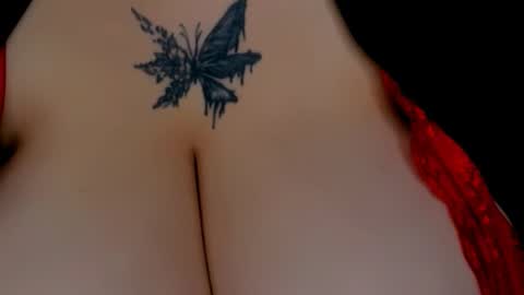 Snapshot of love_insidee chatting on 19, 12, 2025 Sailor online show from 19, 12, 2025