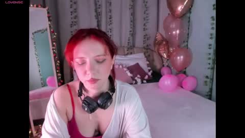 Lola online show from 17, 2, 2025