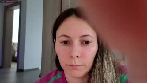jessmy pleasure is in your hands s online show from 22, 12, 2024