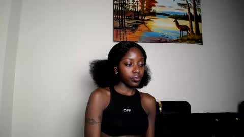 Snapshot of love_miah chatting on 25, 9, 2025 Miah online show from 25, 9, 2025