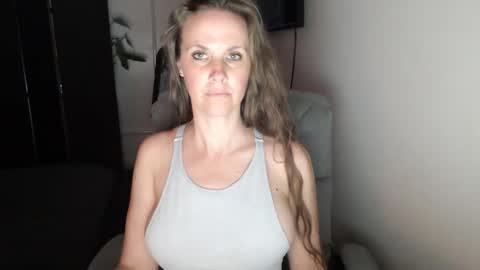 LoVe On  online show from 14, 9, 2025