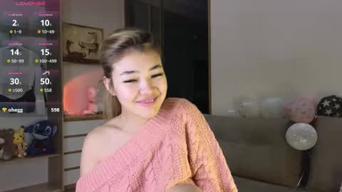 Snapshot of love_peace_here chatting on 5, 10, 2025 hi its me  online show from 5, 10, 2025