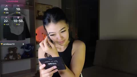 Snapshot of love_peace_here chatting on 12, 10, 2025 hi its me  online show from 12, 10, 2025