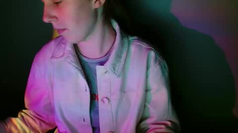 Vivian online show from 13, 2, 2026