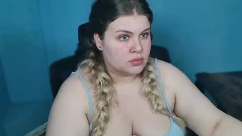 Snapshot of love_wiggy18 chatting on 11, 5, 2026 Ally online show from 11, 5, 2026