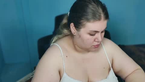 Snapshot of love_wiggy18 chatting on 23, 5, 2026 Ally online show from 23, 5, 2026