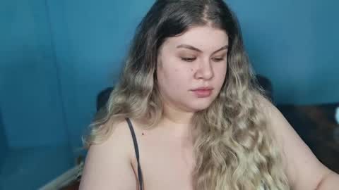 Snapshot of love_wiggy18 chatting on 4, 6, 2026 Ally online show from 4, 6, 2026
