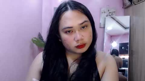   online show from 13, 10, 2025