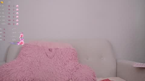 Snapshot of loveegirll chatting on 20, 1, 2025 katalina online show from 20, 1, 2025