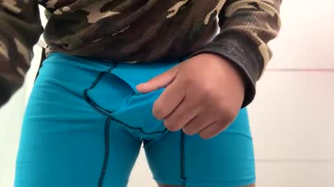 Snapshot of lovefeetonmyface29 chatting on 19, 1, 2025 lovefeetonmyface29 online show from 19, 1, 2025