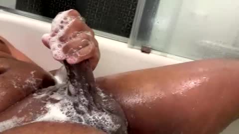 Snapshot of lovefeetonmyface29 chatting on 18, 10, 2025 lovefeetonmyface29 online show from 18, 10, 2025