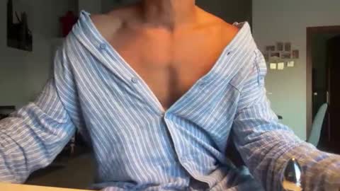 Loveisperfect online show from 18, 4, 2026