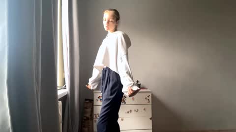 Snapshot of lovelladeboer chatting on 10, 10, 2025 Ella online show from 10, 10, 2025