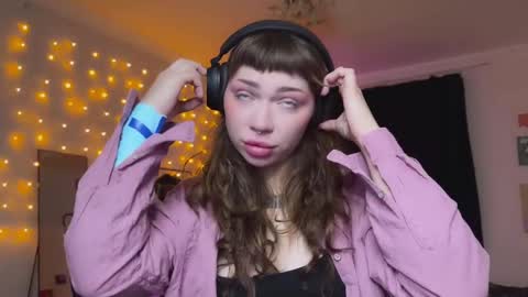 Snapshot of lovelorn_ chatting on 2, 12, 2024 Elsa online show from 2, 12, 2024